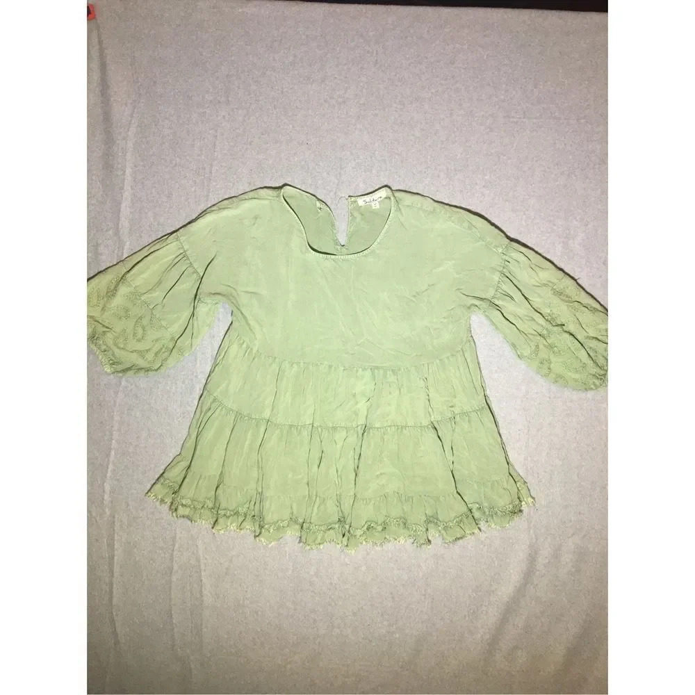 Womens Solitaire Blouse Size Medium mint Green Boho Tiered Paisley Puff Sleeve